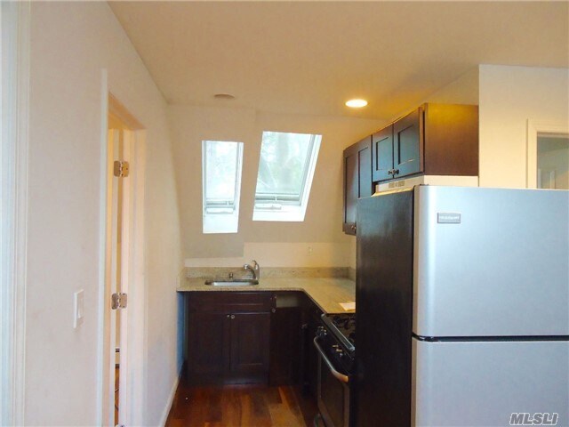 Foto del edificio - 111-48 158th St