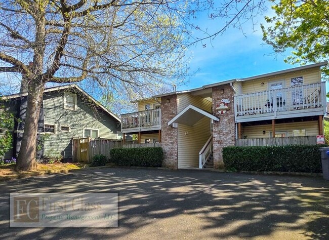 Photo - 1908 NE 46th Ave House