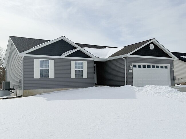 Building Photo - 172 Bombadill Blvd