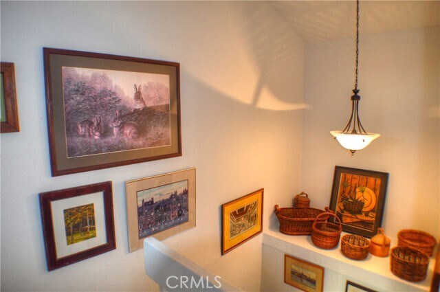 Foto del edificio - 146 Avenida Baja