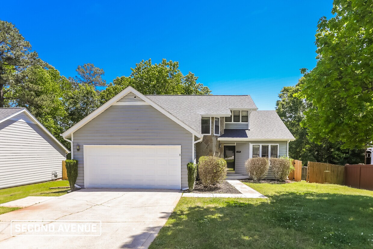 1200 Realm LN House Rental in Lawrenceville, GA