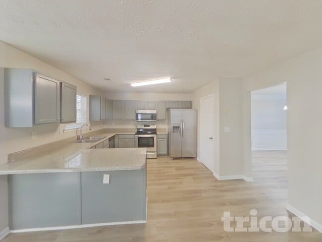 Building Photo - 133 Rolling Meadows Ct