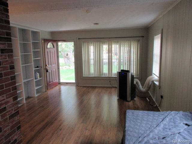 Foto del edificio - 4059 Chenlot St