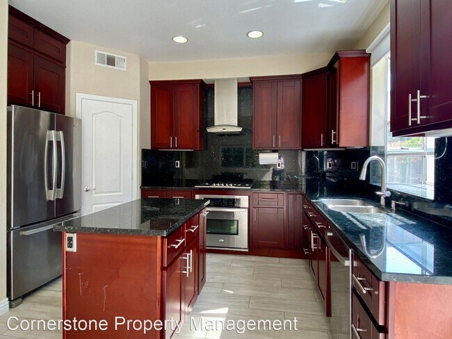 Foto del edificio - 3 br, 2.5 bath House - 4556 Cheeney St