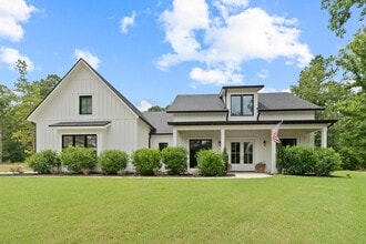 Building Photo - 135 Harmony Bay Dr