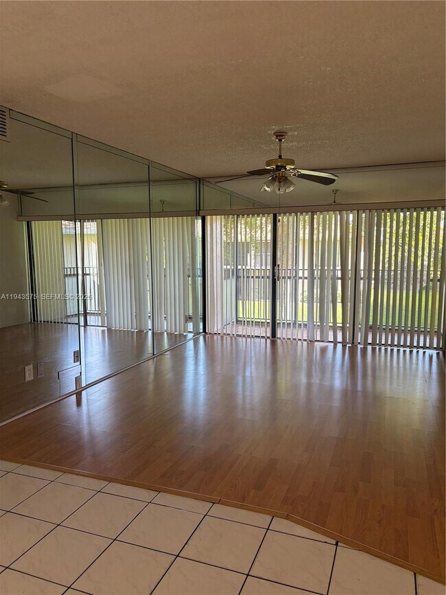 Foto del edificio - 5981 Washington St