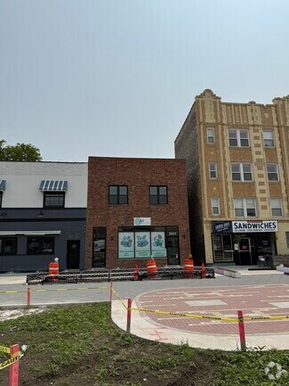 Building Photo - 2653 N Kedzie Ave