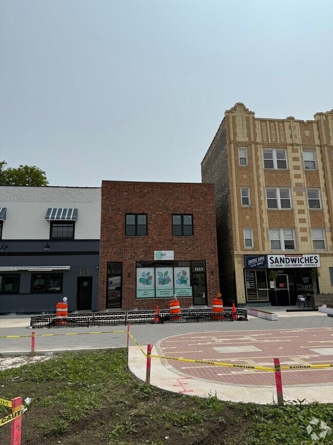 Building Photo - 2653 N Kedzie Ave