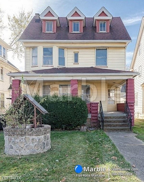 Foto principal - 7 br, 3 bath House - 10624 Grantwood Ave