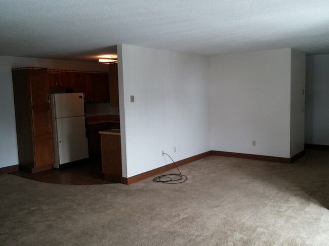 Building Photo - 1104 Hackberry Dr