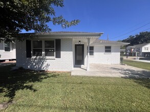 Building Photo - 600 Phosphor Ave