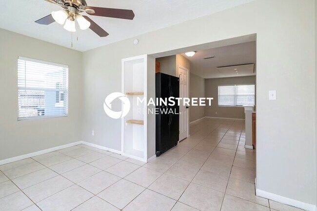 Foto del edificio - 3 Bedroom Pet-Friendly Home in ORLANDO, FL with Main Street Renewal