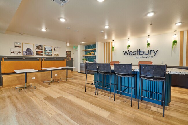 Apartamentos Westbury — foto de la comunidad - Westbury Apartments