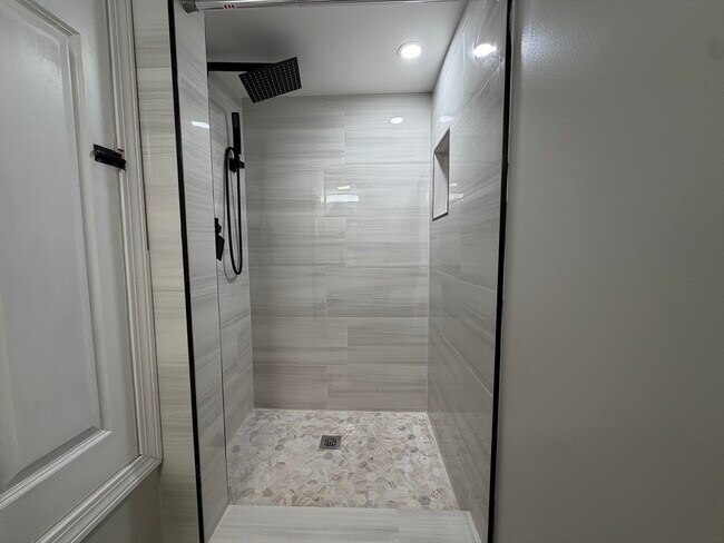 Foto del edificio - 320-322-322 Wood St