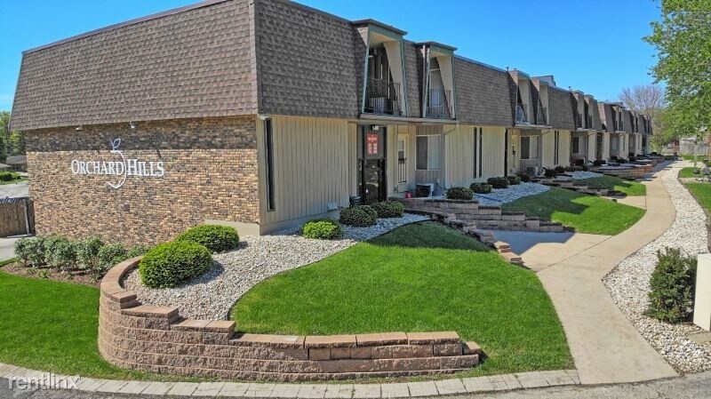 Primary Photo - 1 br, 1 bath Apartment - 4455 103 Unit 103