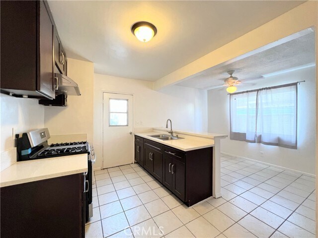 Foto del edificio - 216 N Dalton Ave