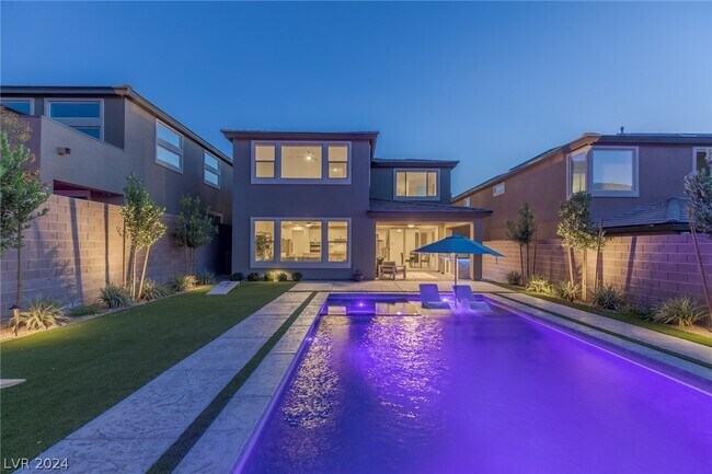 Foto del edificio - 2104 Havensight Ln
