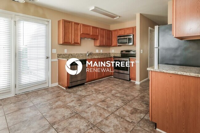 Building Photo - 3 Bedroom Pet-Friendly Home in Winston-Sal...