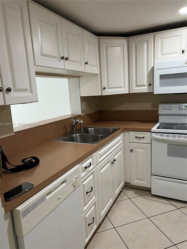 Foto del edificio - 10845 SW 112th Ave