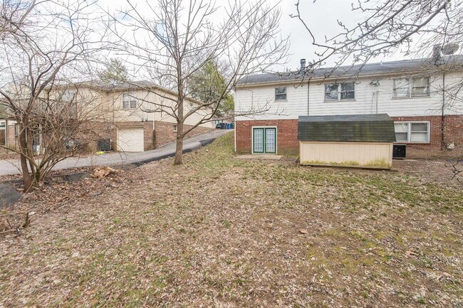 Building Photo - 3425 Alpine Ct