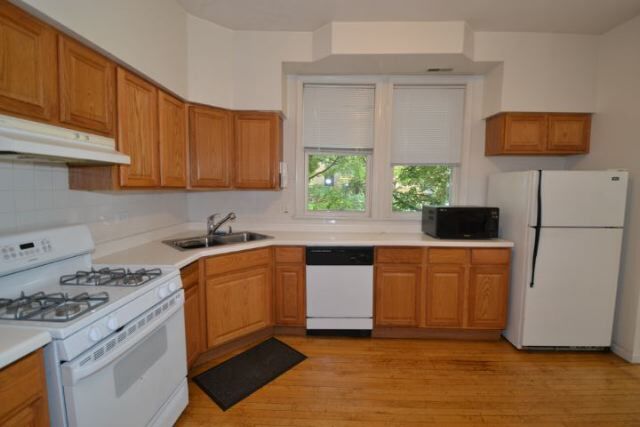 Foto del edificio - 3301 N Hoyne Ave
