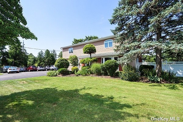 Building Photo - 673 Deer Pk Ave