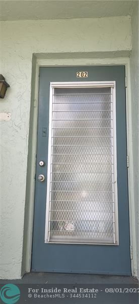 Foto del edificio - 7410 NW 18th St