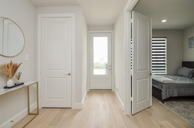 Foto del edificio - 1208 Timbergrove Park St