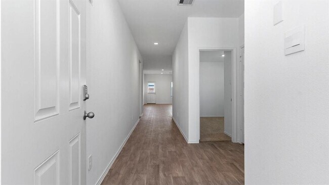 Building Photo - 1438 Windom Court Way