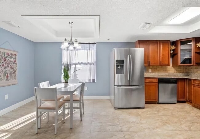 Foto del edificio - 7493 Sealawn Dr