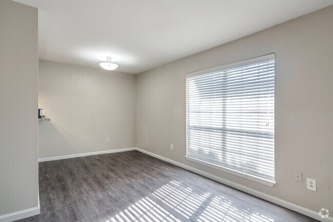 1HAB, 1BA - 686SF - The Park at Sorrento