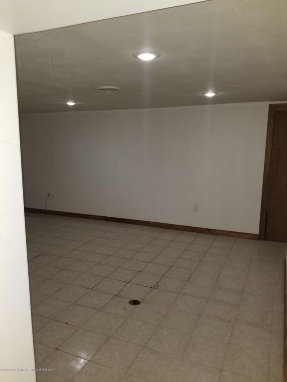Foto del edificio - 4843 Ardmore Ave