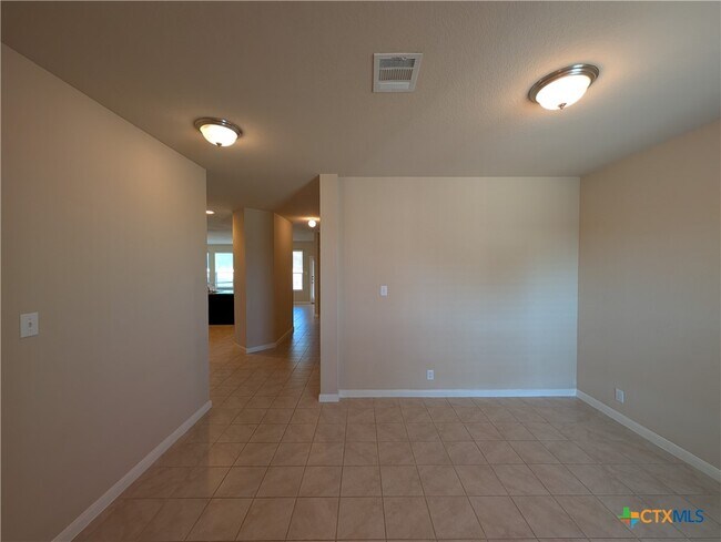 Foto del edificio - 1330 Ace Ranch St
