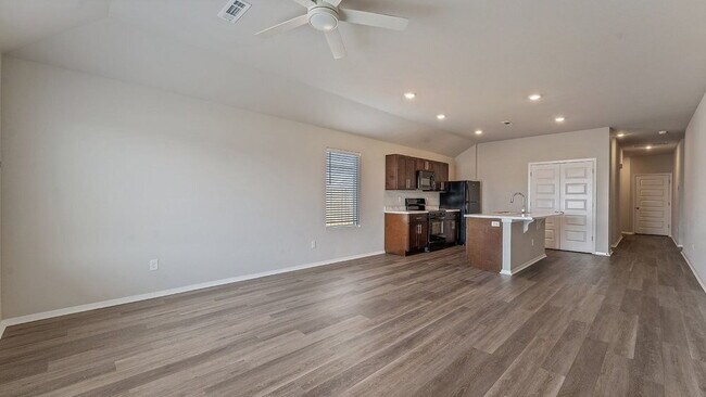 Foto del edificio - 2525 E Fox Mdw St