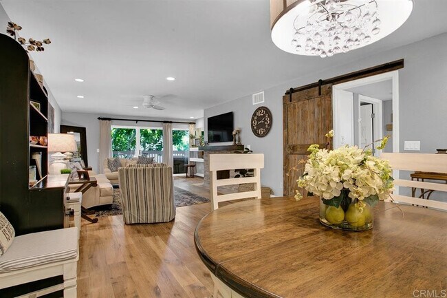 Foto del edificio - 265 Sea Forest Ct