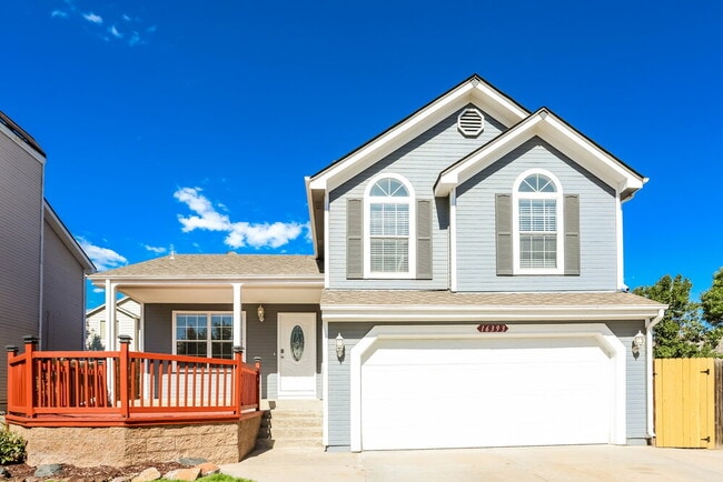Building Photo - 16393 Goldenrod Way