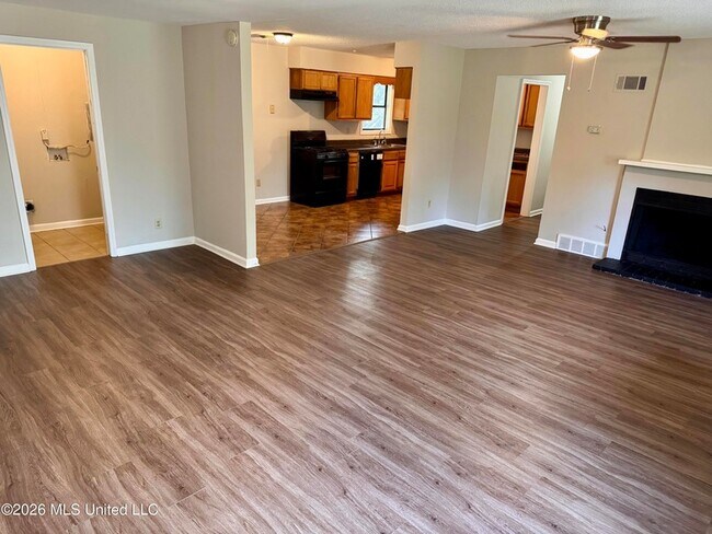 Photo - 1580 Guilford Cove House