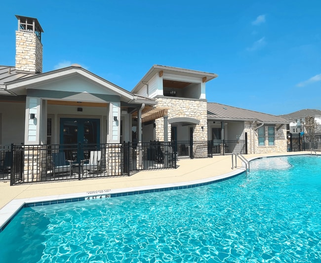 Building Photo - The Lantana Apartments