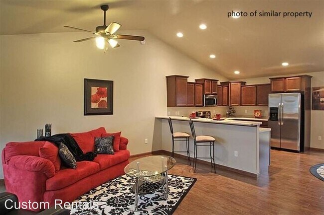 4 br, 3.5 bath House - 1559 Vesti Ln - 4