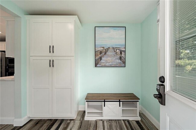 Foto del edificio - 9 Woodlund Ave