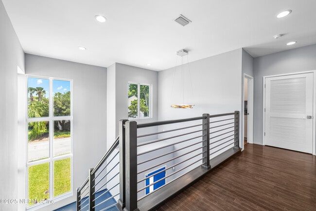 Foto del edificio - 604 9th Ave S