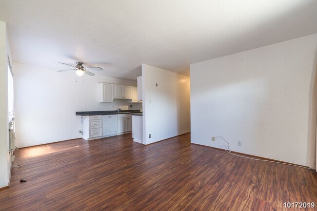 Foto del edificio - Waipio Gentry 2BR/1BA Ground-Floor Corner Unit with Large Lanai, A/C & Parking