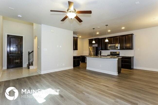 Building Photo - 1007 Brook Forest Ln