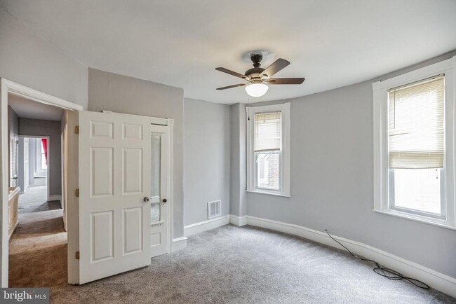 Foto del edificio - 530 N 58th St