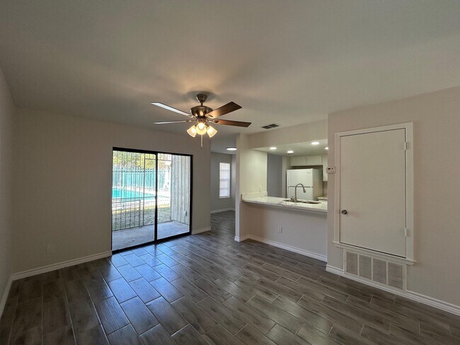 Building Photo - 100 Hillside Rd