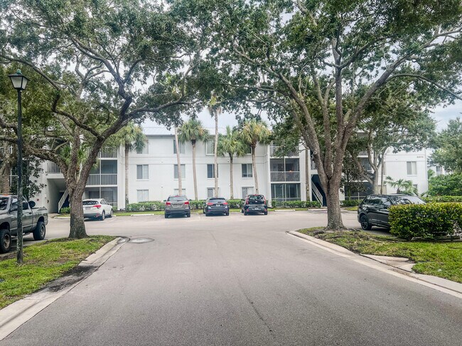 Foto del edificio - 2504 SE Anchorage Cove