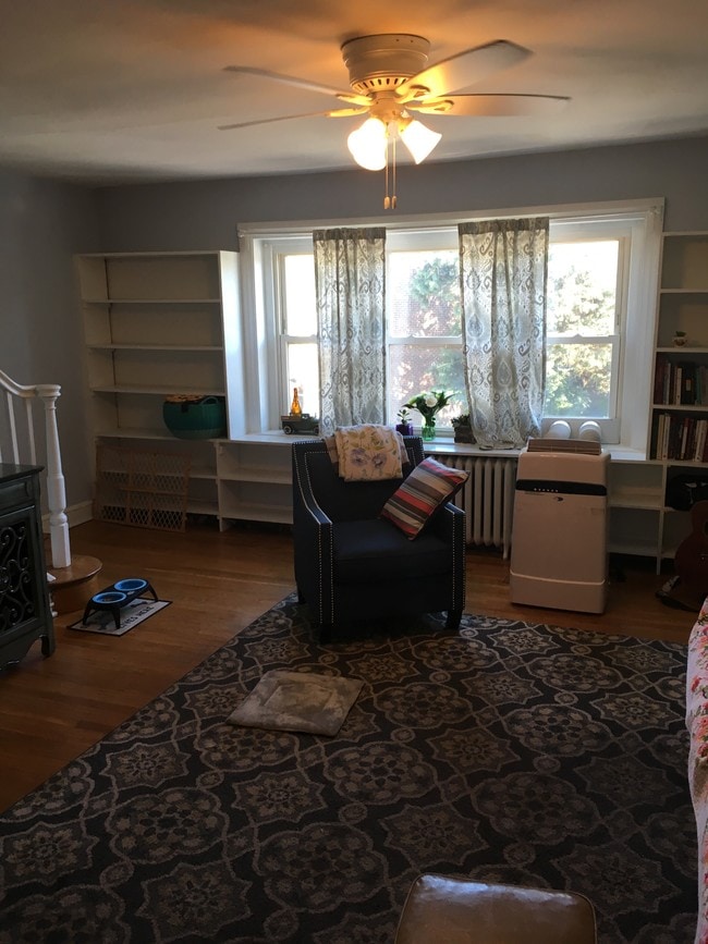 6 Park Ave Unit 2nd Floor, Swarthmore, PA 19081 Room for Rent in