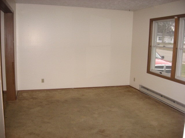 Building Photo - 208 S Spring St