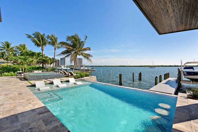 Foto del edificio - 842 Lakeside Dr