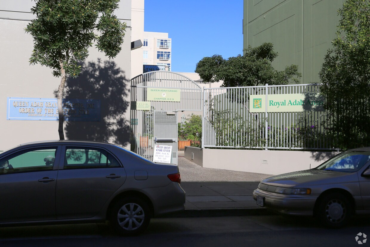 Building Photo - Royal Adah Arms Apartments